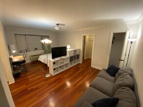 820 B S Washington St in Alexandria, VA - Building Photo - Building Photo