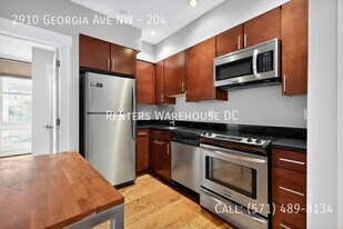 2910 Georgia Ave NW in Washington, DC - Building Photo