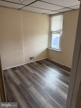 215 W Airy St in Norristown, PA - Building Photo - Building Photo