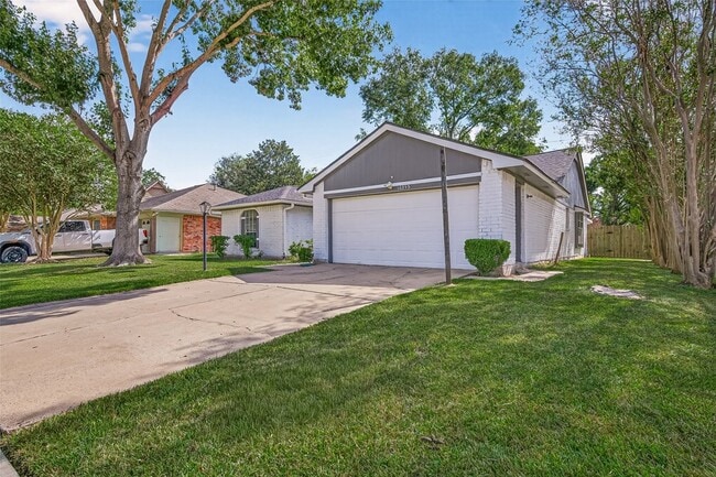 16355 Sierra Grande Dr, Unit 04112 in Houston, TX - Building Photo - Building Photo