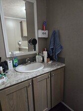 335 Hillcrest Ave in Fayetteville, GA - Foto de edificio - Building Photo