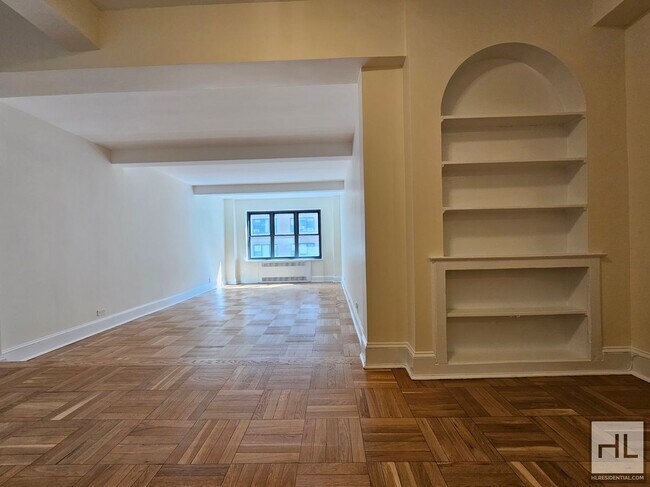 property at 141 E 56th St