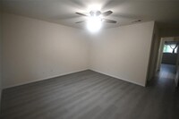 9419 Fondren Rd photo'