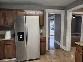 1213 Meridian St in Nashville, TN - Building Photo - Building Photo
