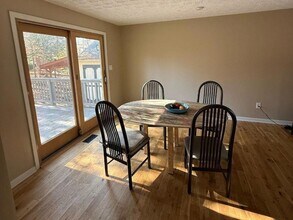 1733 Ellenwood Dr NE in Roswell, GA - Building Photo - Building Photo