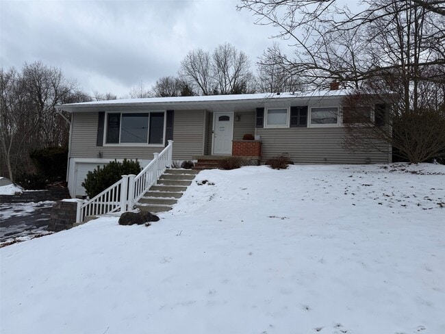 property at 17 Dover Dr