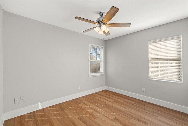 property at 915 Avenue E