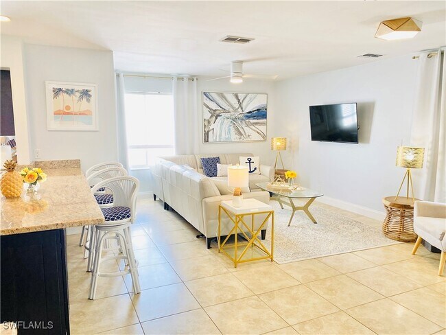 564 107th Ave N in Naples, FL - Building Photo - Building Photo