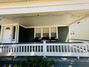 2214 Lee Rd in Cleveland Heights, OH - Building Photo - Building Photo