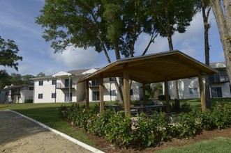 Verdant Cove Apartments in Gainesville, FL - Building Photo - Building Photo