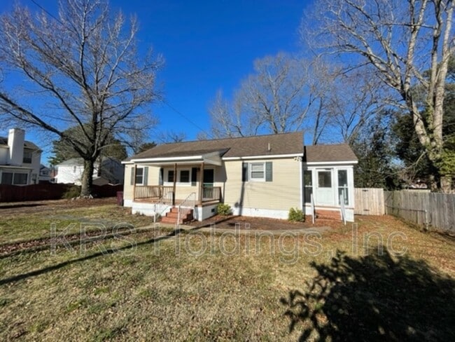 2724 Thomas St in Chesapeake, VA - Building Photo - Building Photo