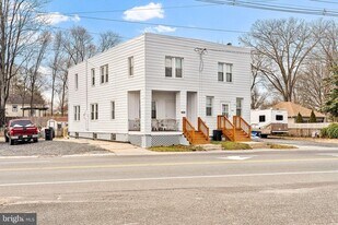 1945 Cooper St in Deptford, NJ - Building Photo