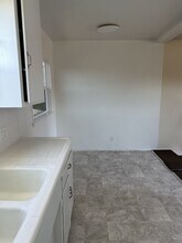 2029 Delaware Ave in Santa Monica, CA - Foto de edificio - Building Photo