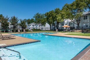 Stone Ridge at Germantown Falls in Memphis, TN - Building Photo