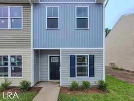 185 Buckhorn Ave in Holly Ridge, NC - Building Photo