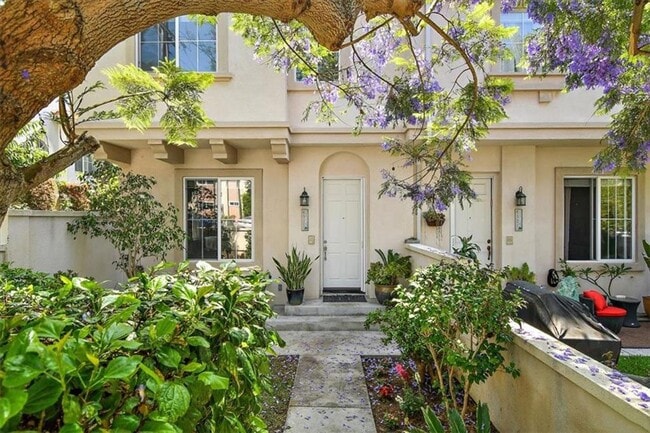 property at 630 Meyer Ln