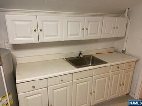 649 New Jersey in North Arlington, NJ - Building Photo - Building Photo