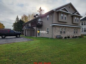 406 N Main St in Black Creek, WI - Building Photo