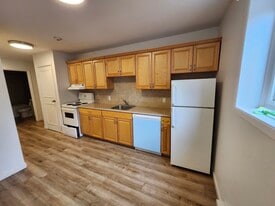 355 Prince St in Saint John, NB - Building Photo