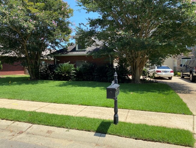 9047 Orlando Ave in Navarre, FL - Building Photo - Building Photo