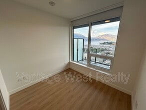 1626-1626 Water St in Kelowna, BC - Building Photo - Building Photo