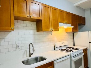 530 Highland Ave in Oak Park, IL - Building Photo - Building Photo