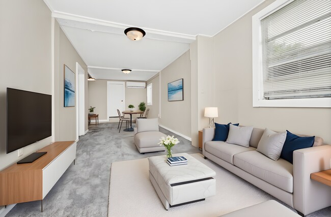 property at 634 4th St