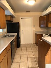 1384 W Hartley Cir in Deltona, FL - Building Photo - Building Photo