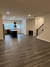 885 Falls Grove Trl in High Point, NC - Building Photo - Building Photo