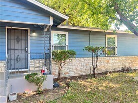 1114 Tillery St in Austin, TX - Building Photo