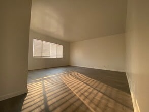 22593 Rd 130 in Tulare, CA - Building Photo - Building Photo