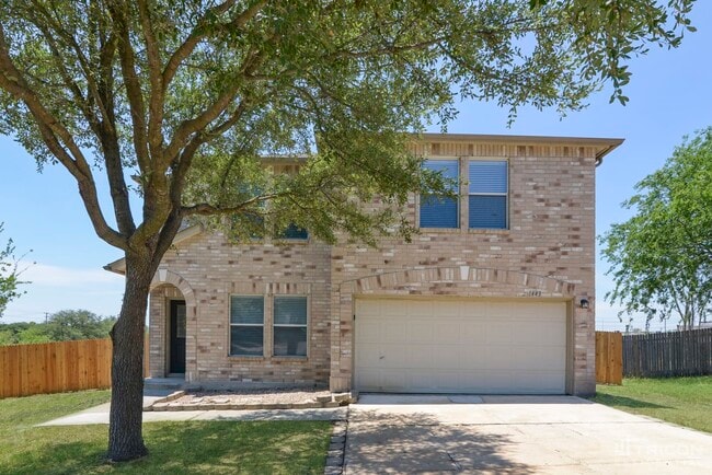 property at 1443 Hunters Plane