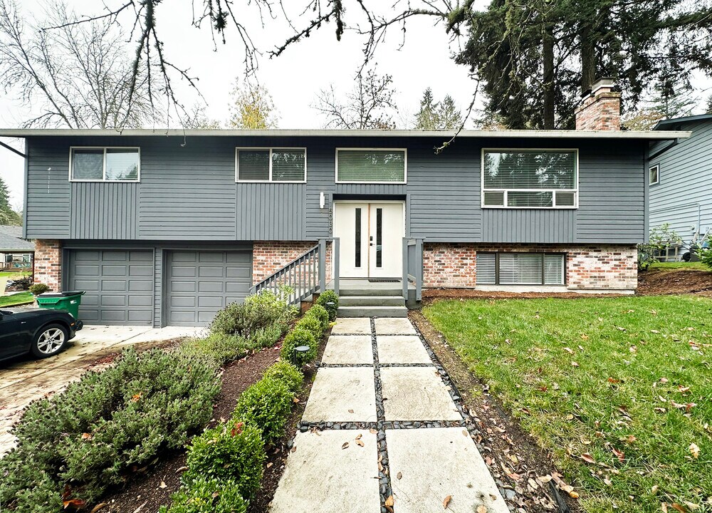 15030 SW 150th Ct in Beaverton, OR - Building Photo