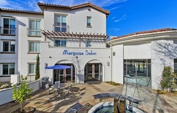 Torrey Gardens in San Diego, CA - Foto de edificio - Building Photo