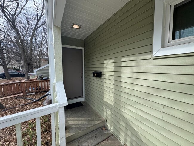 255 N Michigan St in Lawrence, KS - Building Photo - Building Photo