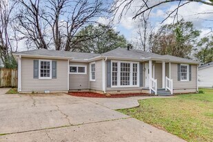 70 Cedar Knoll in Tuscaloosa, AL - Building Photo