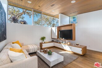 4014 Colonial Ave in Los Angeles, CA - Building Photo - Building Photo