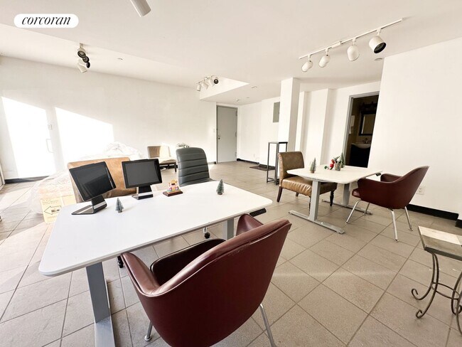 508 Humboldt St in Brooklyn, NY - Building Photo - Building Photo
