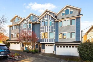 1621 E Fir St in Seattle, WA - Building Photo