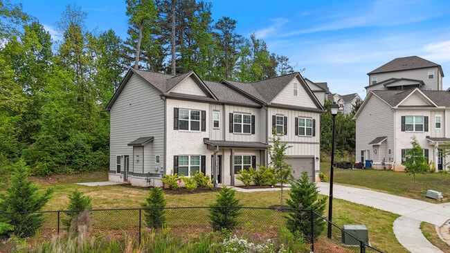5103 Woodline View Ln in Auburn, GA - Building Photo - Building Photo