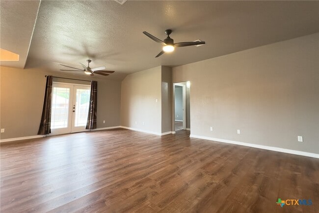 property at 308 Oak Ridge Dr