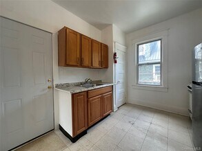 51 High St in Monticello, NY - Building Photo - Building Photo