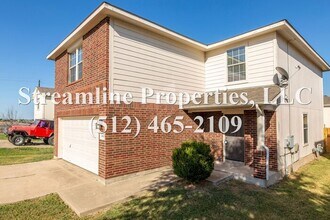 6609 Plains Crest Dr in Del Valle, TX - Building Photo - Building Photo