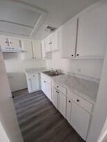 4108 W Ave L in Lancaster, CA - Building Photo