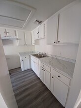 4114 W Ave L in Lancaster, CA - Building Photo - Building Photo