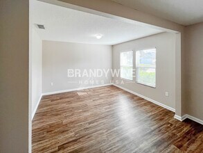 1838 James Madison Ct in Jacksonville, FL - Foto de edificio - Building Photo