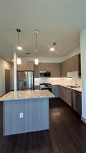 11233 American Elm Wy in Frisco, TX - Foto de edificio - Building Photo