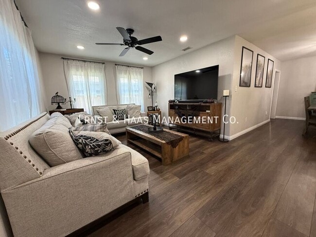 1120 East E Street in Ontario, CA - Building Photo - Building Photo