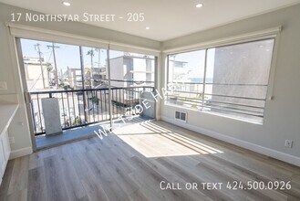 17 Northstar St in Marina Del Rey, CA - Building Photo - Building Photo