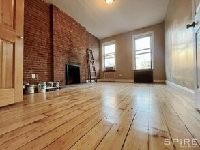 501 W 47th St in New York, NY - Building Photo - Building Photo